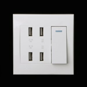 220V 10A Wall Switch Socket 4 Port USB Charger Power Outlet Adapter Panel