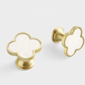 Clovers Brass Decorative Kitchen Cabinet Knobs White Shell Drawer Dresser Pulls Cupboard Wardrobe Handles-1Pack
