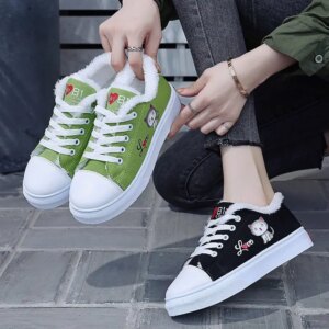 Autumn and Winter Plus Velvet Women Sneakers Wear Resistant Women Casual Shoes Outdoor Cold Protection Keep Warm Women Shoes