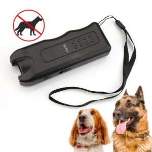 Portable Ultrasonic Dog Chaser Stops Animal Attacks Dog repeller Ultrasonic Drive Training guide Self Defense Supplies